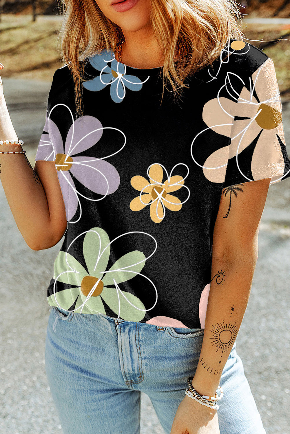 Women's Round Neck Flower Everyday T Shirt