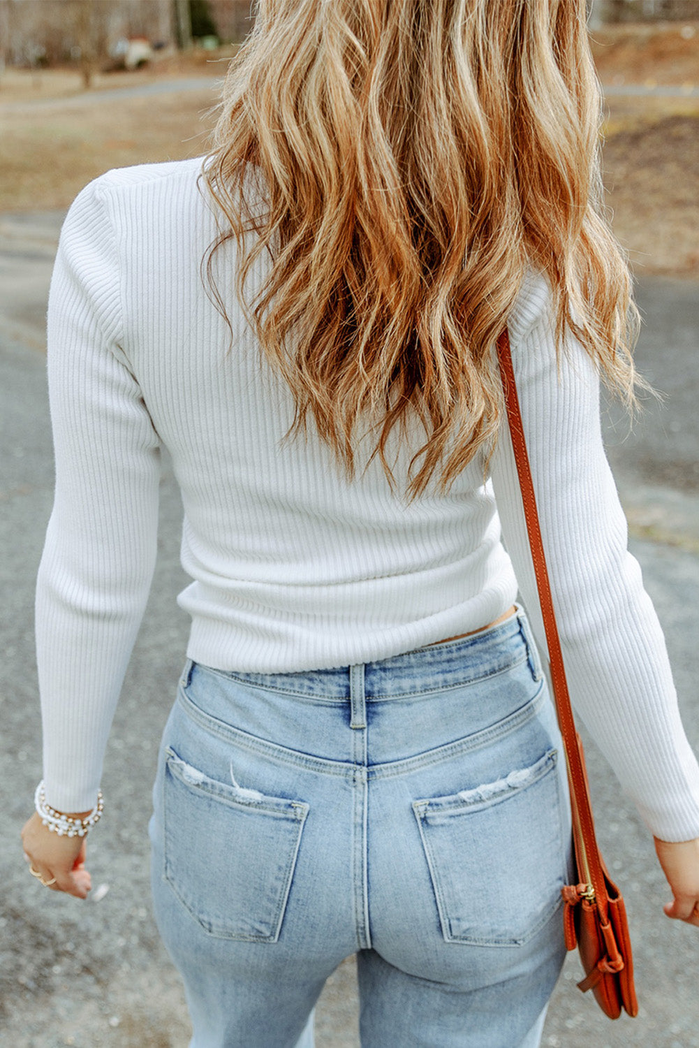 Women's Sweater Featuring Cable Crossed V Neck