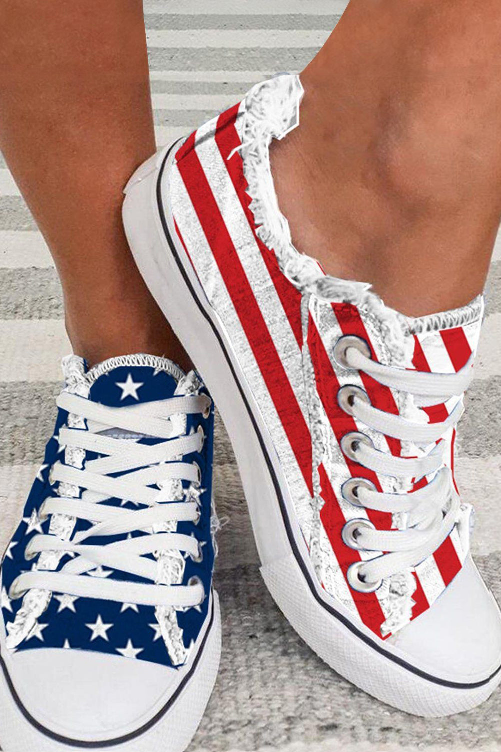 American Canvas Flag Lace-up Flat Shoes in Blue