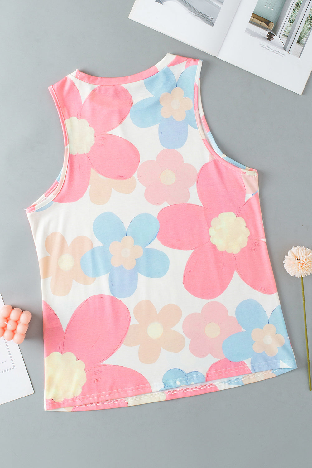 Women's Top with Round Neck Sleeveless Floral-Print