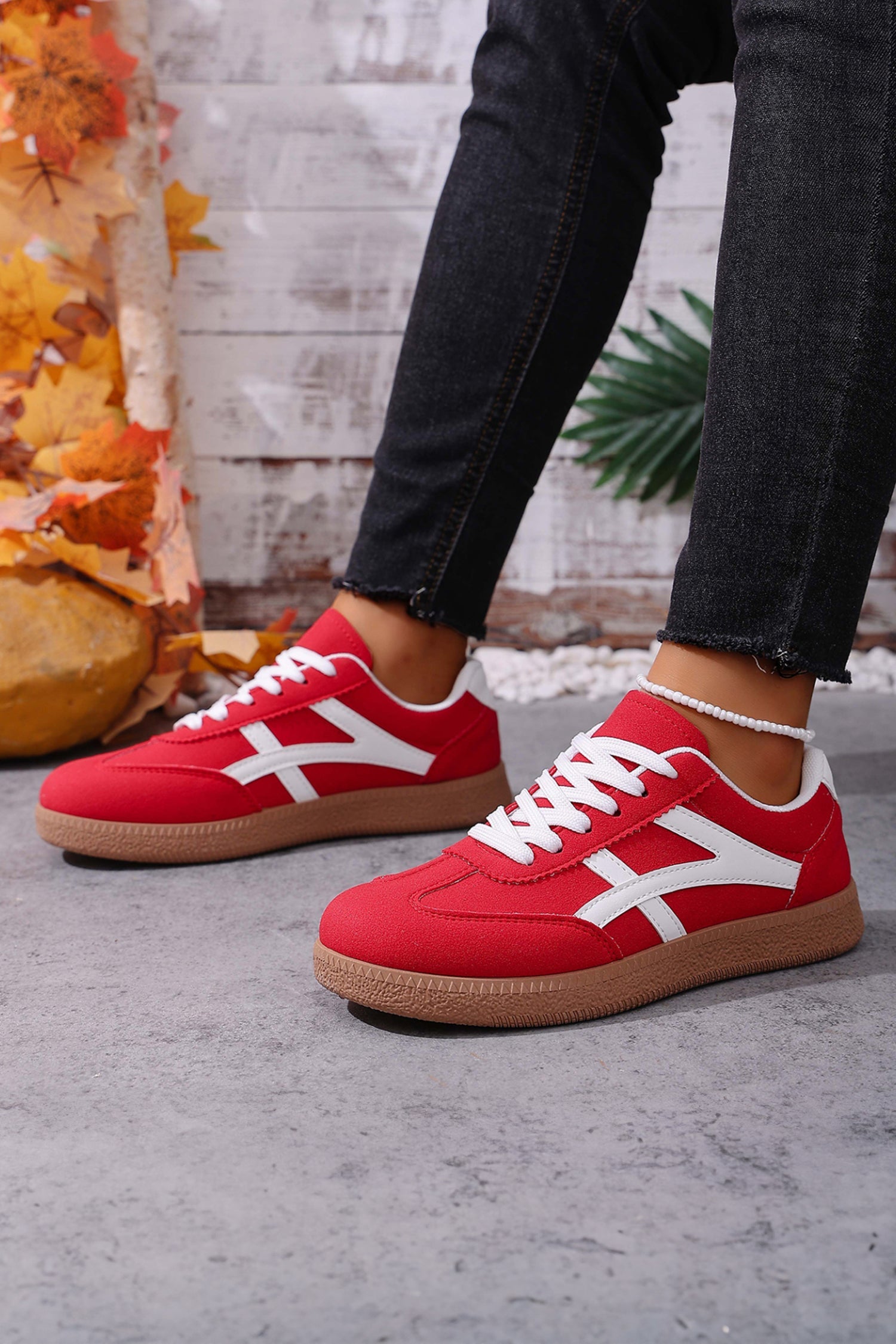 Contrast Faux Suede Patchwork Detail Lace Up Flat Sneakers in Red
