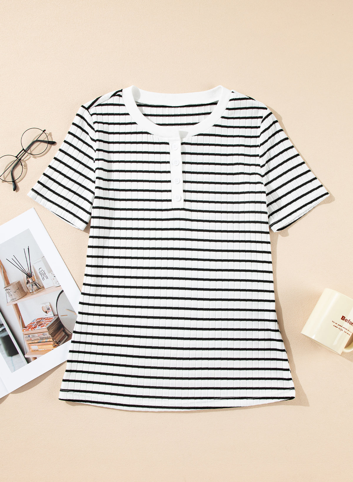 Textured Short Sleeve Buttoned Henley Top
