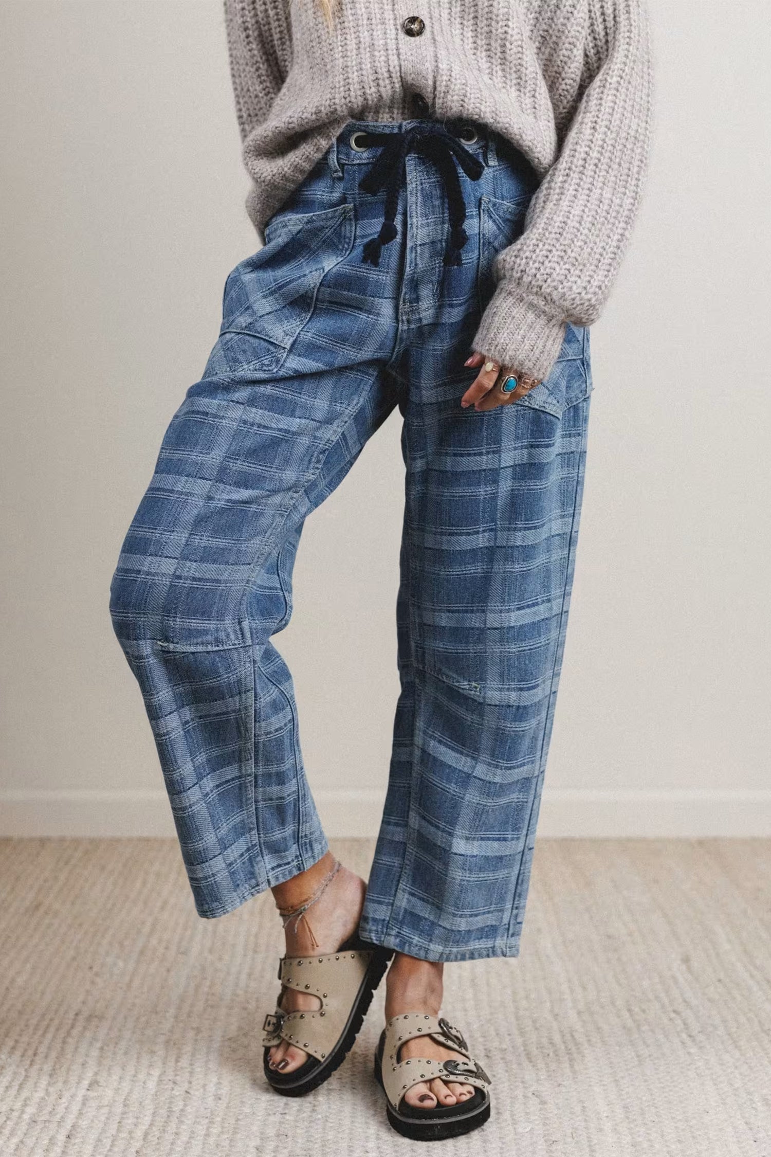 Denim Grommet Plaid Grommet Drawcord Waist Ankle-Length Jeans in Sky Blue