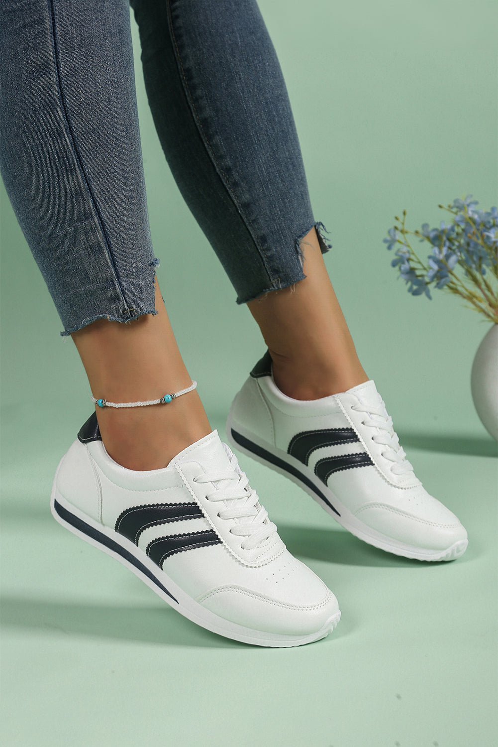 Leather 2-tone PU 2-tone Contrast Patchwork Lace-up Flat Shoes