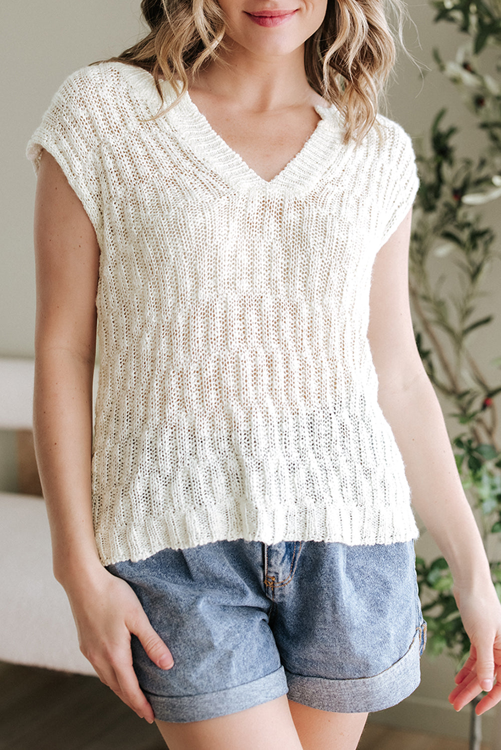 White Notched V Neck Short Sleeve Sweater