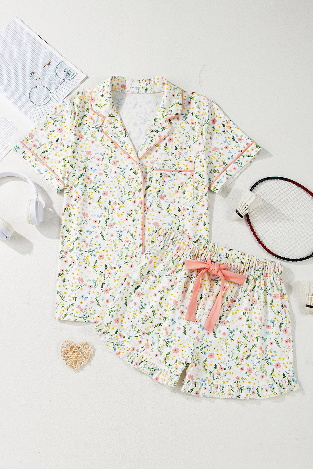 Contrast Pipping Floral-Print Pipping Short Pajamas Set Style