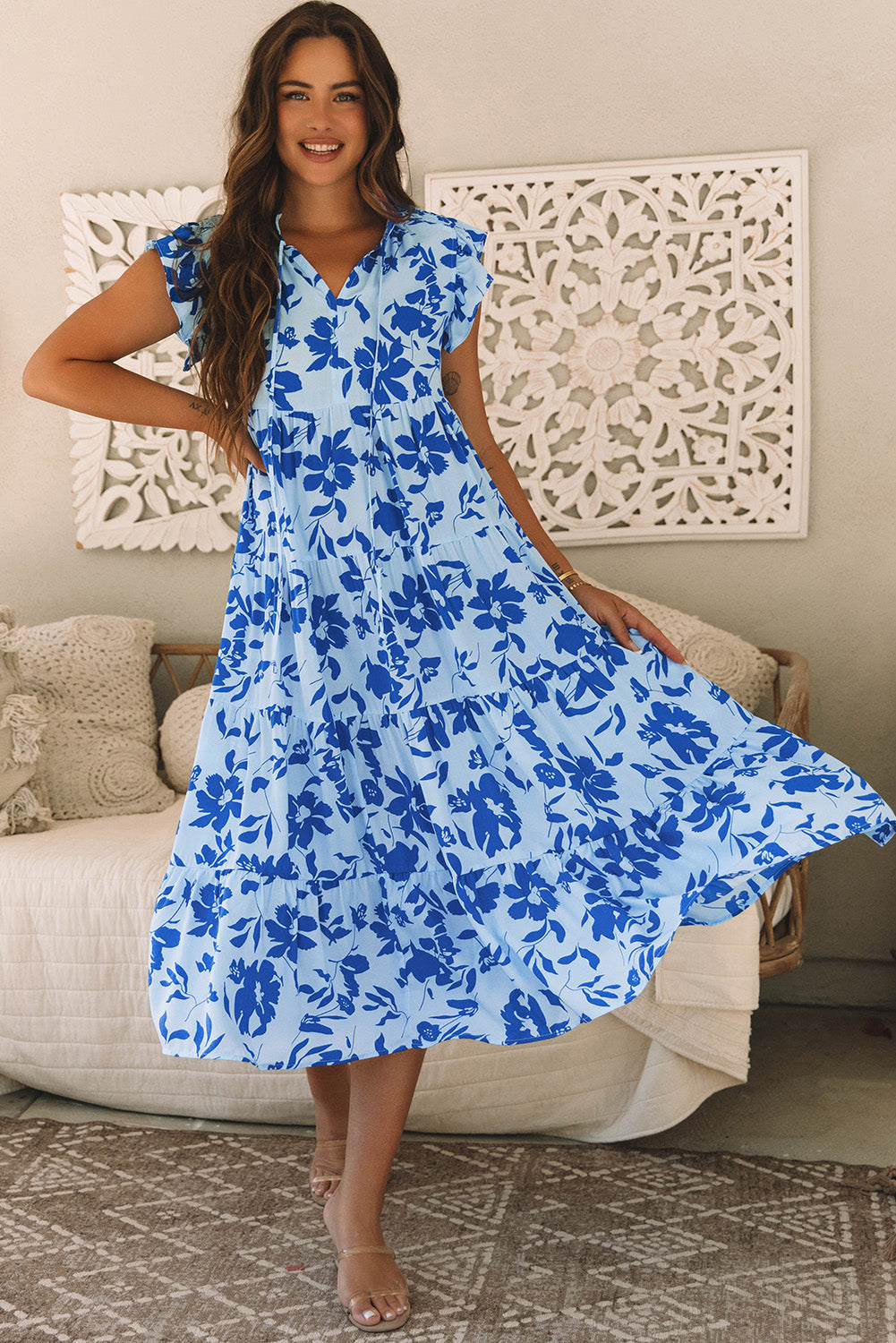 Maxi Dress: Floral-Print Pattern Flutter-Sleeve