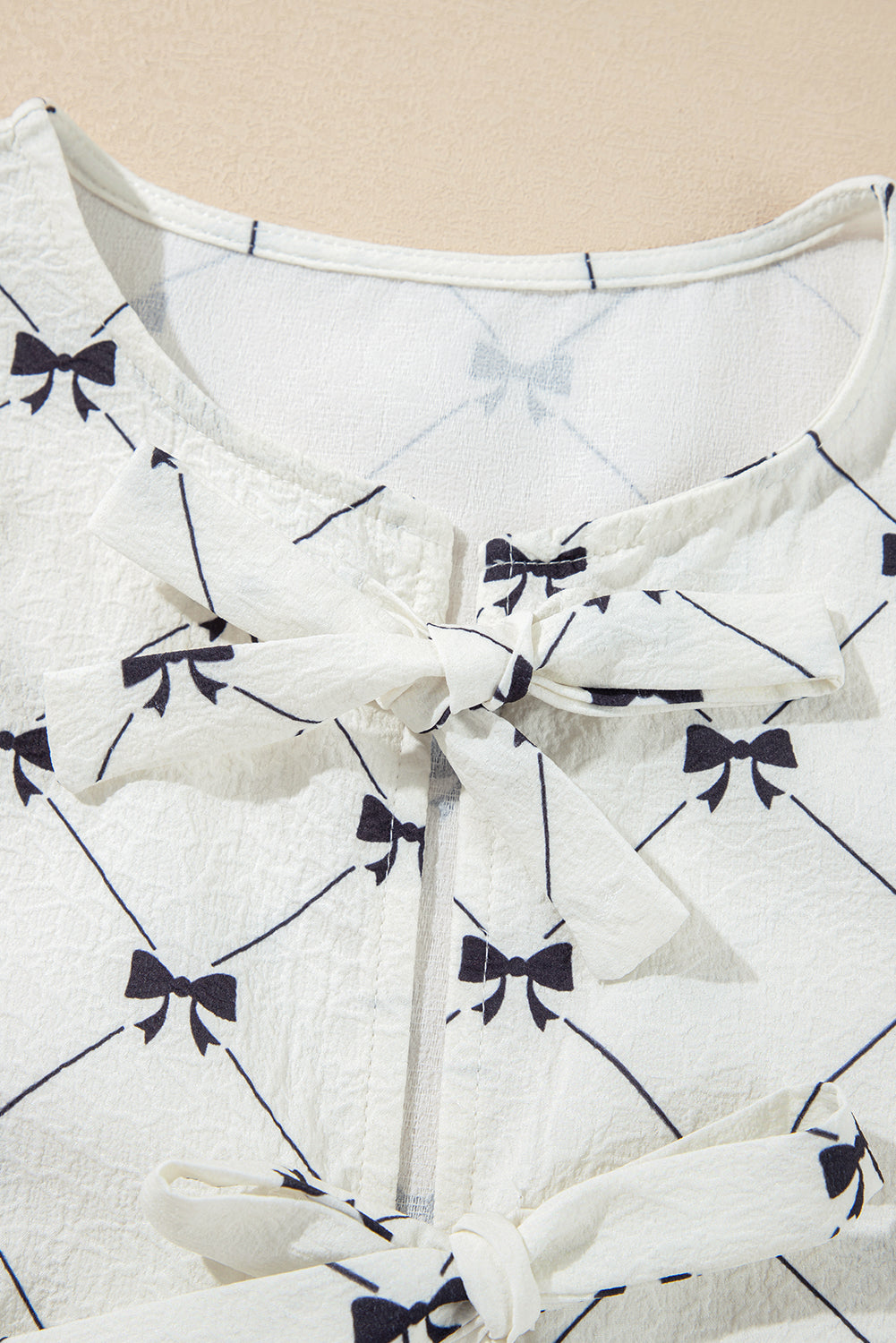 Bowknot Print Front Knots Bubble Sleeve Blouse