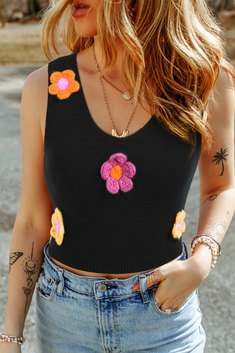 Women's Vest with Flower Decor Cropped Sweater