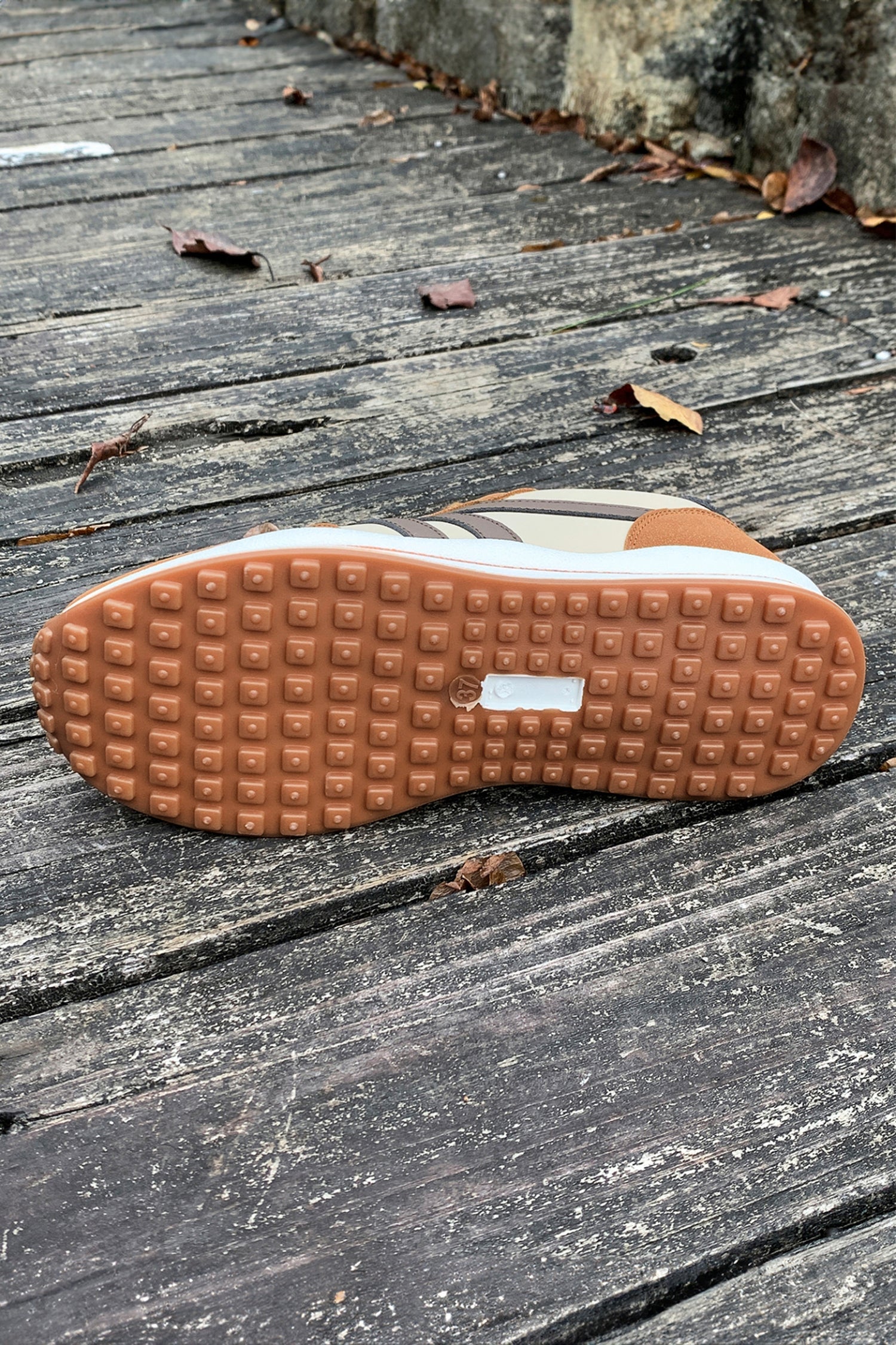 Patchwork Varsity Colorblock Lace-up Leather Sneakers in Brown