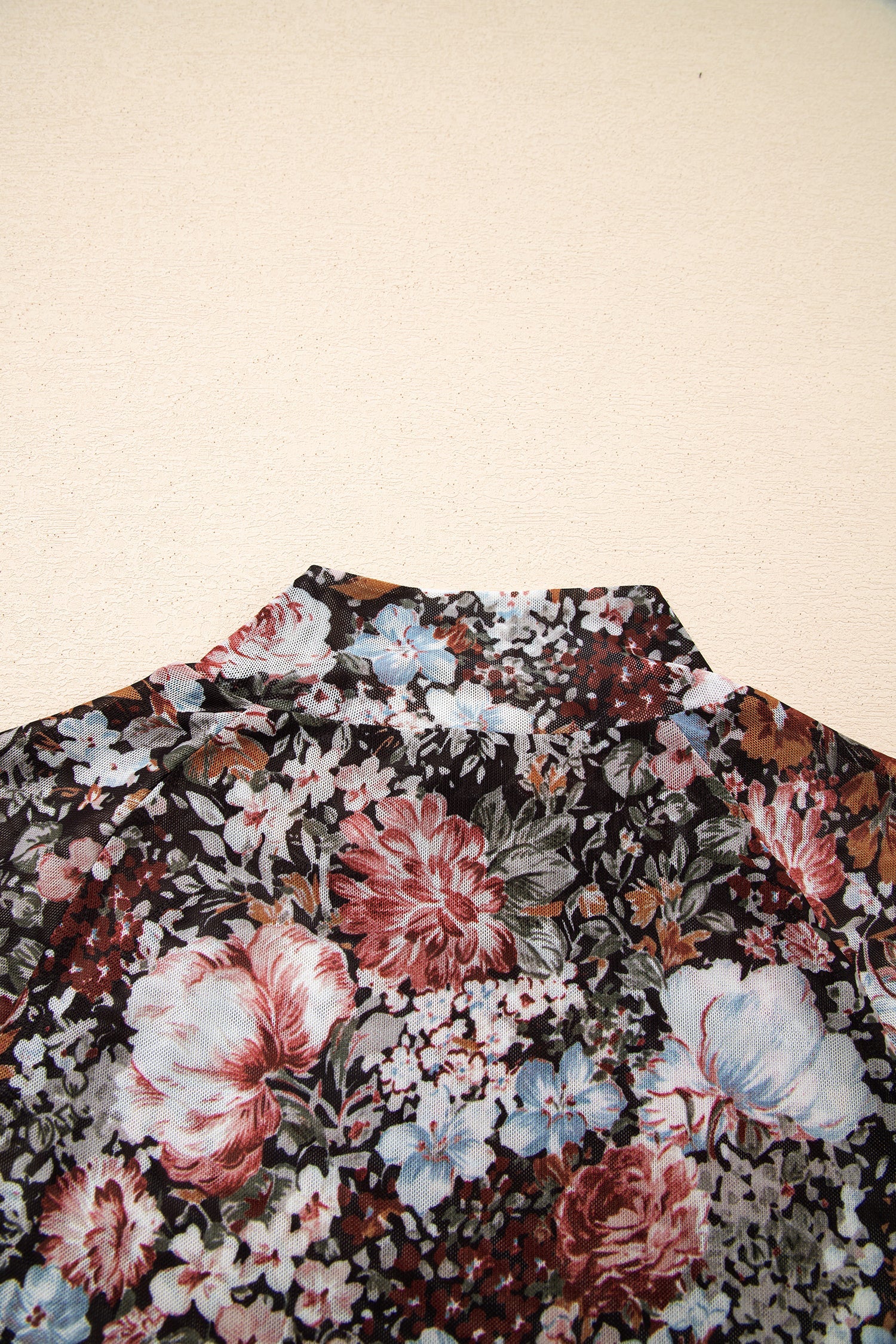Neck Floral-Print High Short-Sleeved Mesh Top