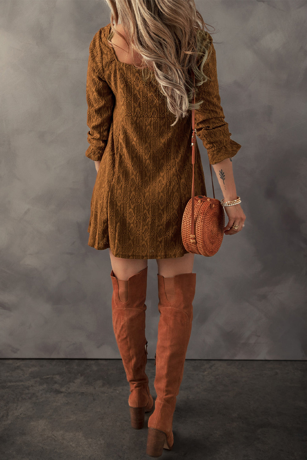 Women's Mini Dress Featuring Shift Lace-Trimmed Square Neck