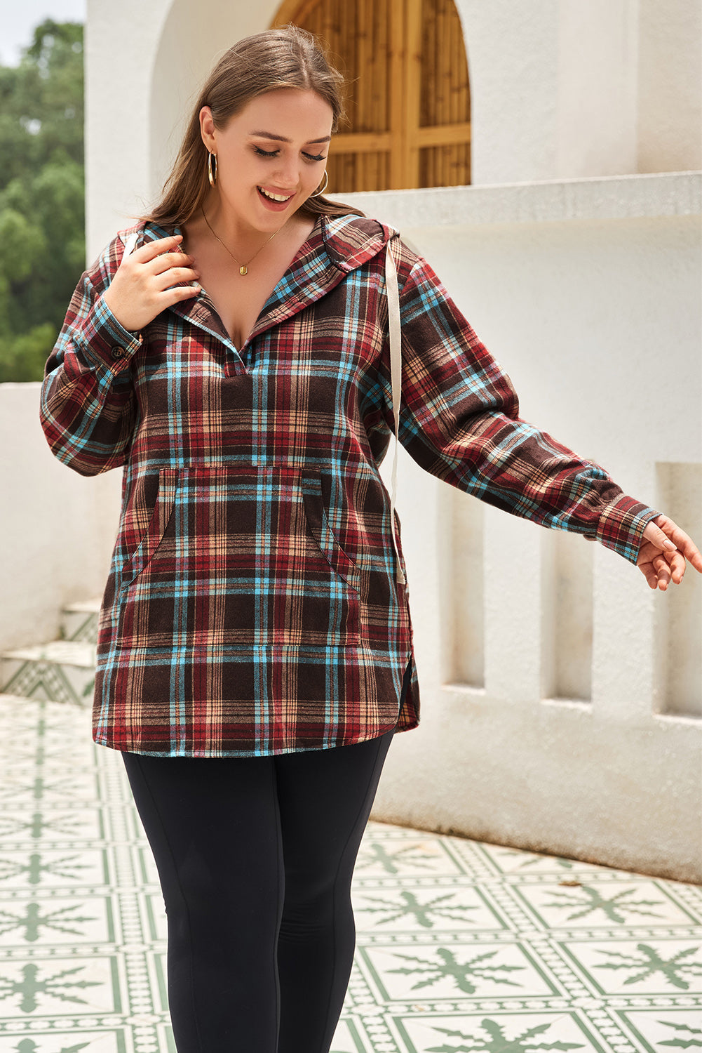 Women's Hoodie with Plus Size Plaid Kangaroo