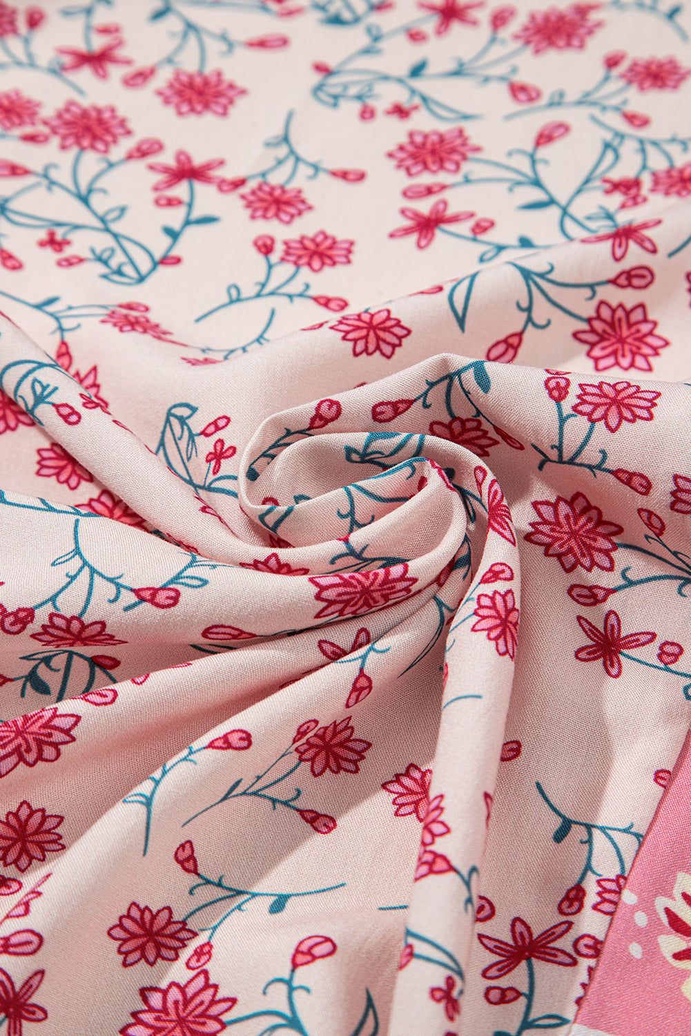 Floral Printed Mixed Printed Puff Sleeve V-Neck Shirt