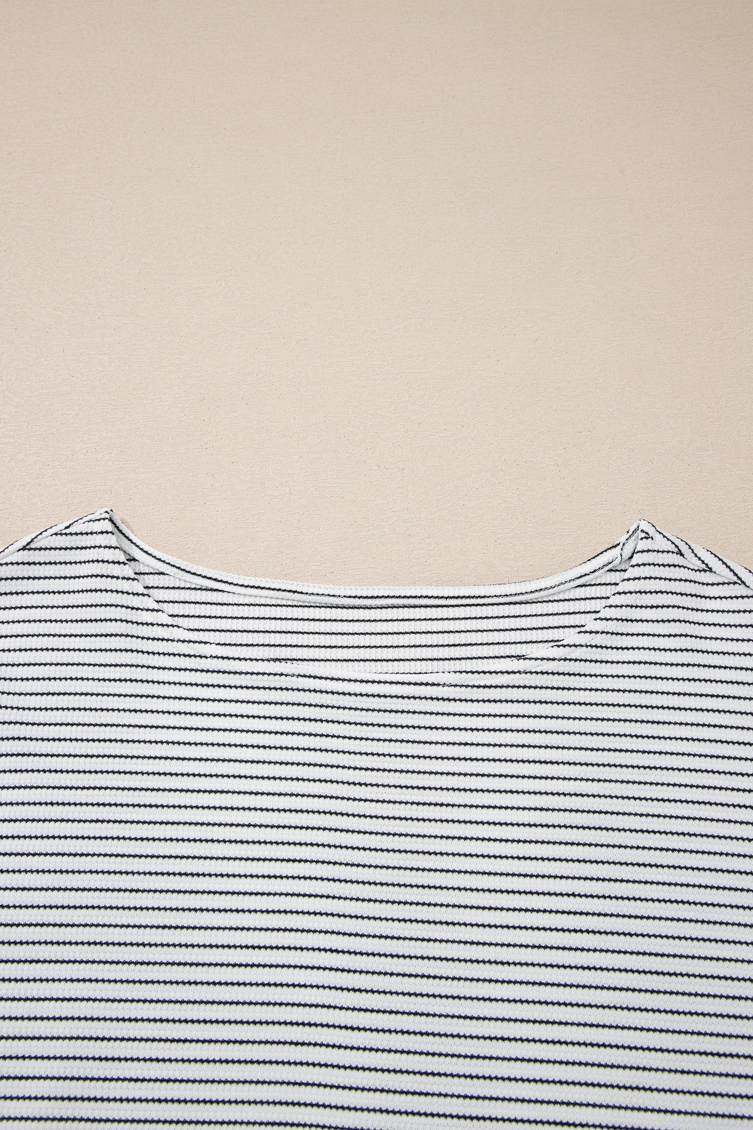 Loose Everyday Stripe Everyday Long-Sleeved Top in White