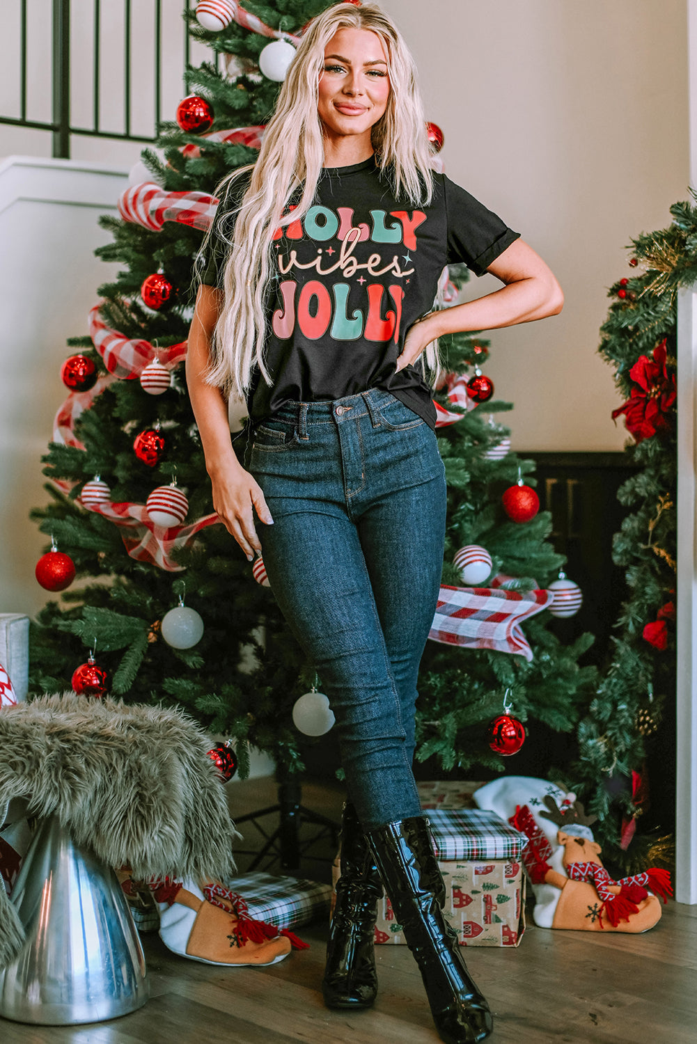 T Shirt for Women Crew Neck HOLLY JOLLY Vibes Christmas
