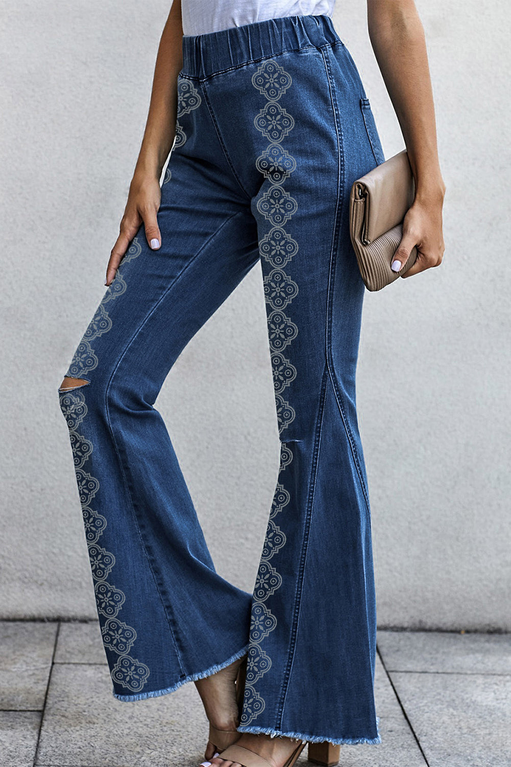 Women's Blue Raw-Edge Flared Jeans