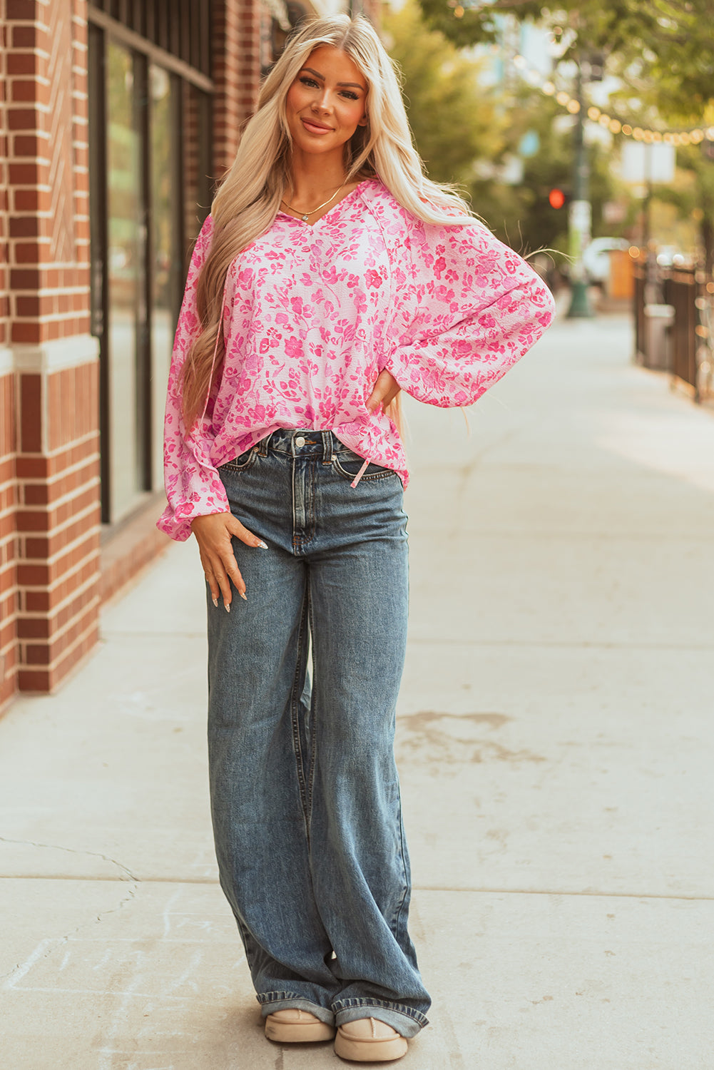 Sleeve Floral Puff Split Neck Lightweight Blouse