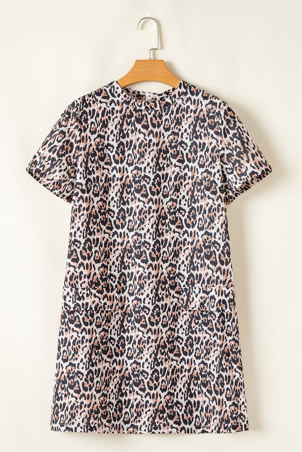 Leopard Print Crew Neck Shift Short T Shirt Dress