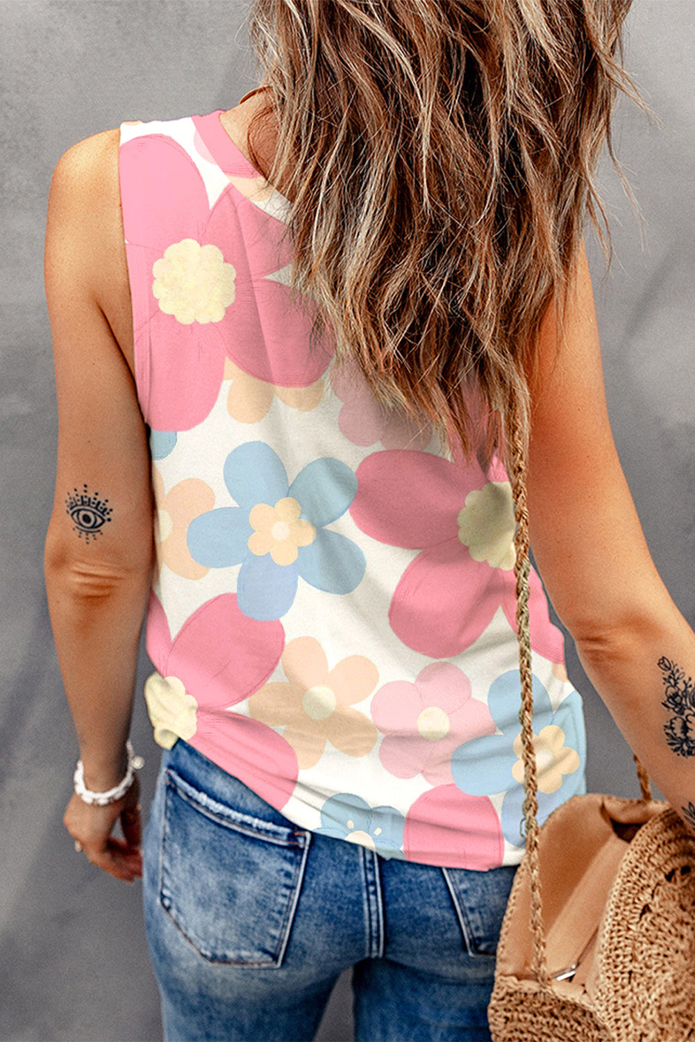 Women's Top with Round Neck Sleeveless Floral-Print