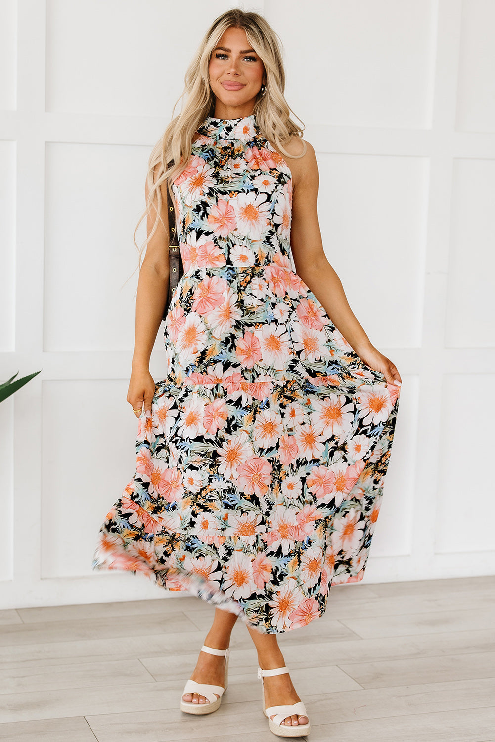 Women's Bohemian Floral-Print Knotted Halter Maxi Dress