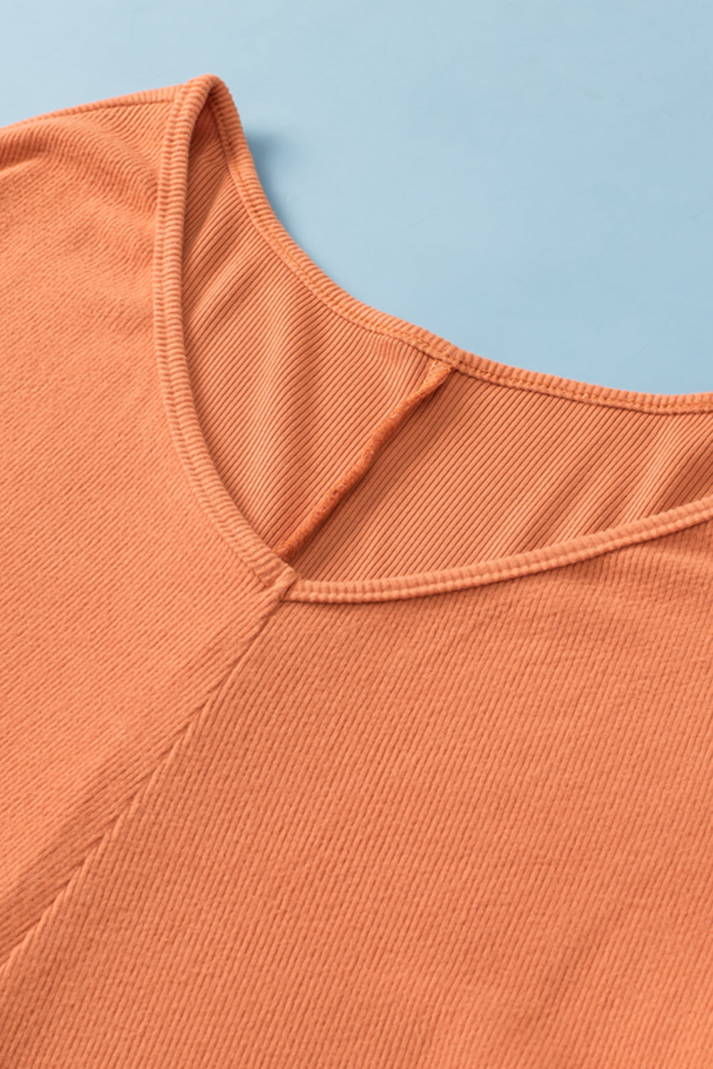 Women's Top Featuring Rib-Knitted Plus Size Twist Hem