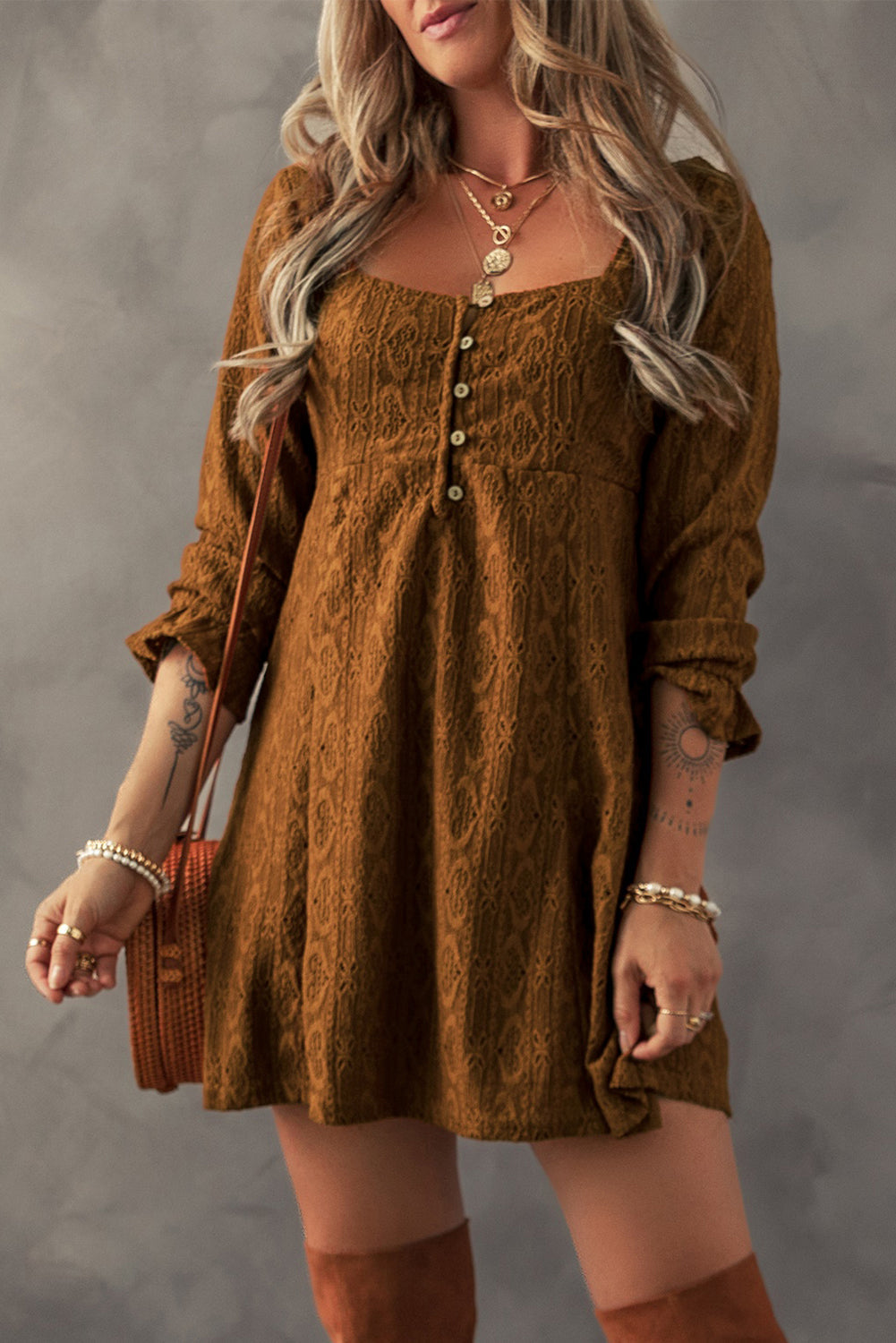 Women's Mini Dress Featuring Shift Lace-Trimmed Square Neck