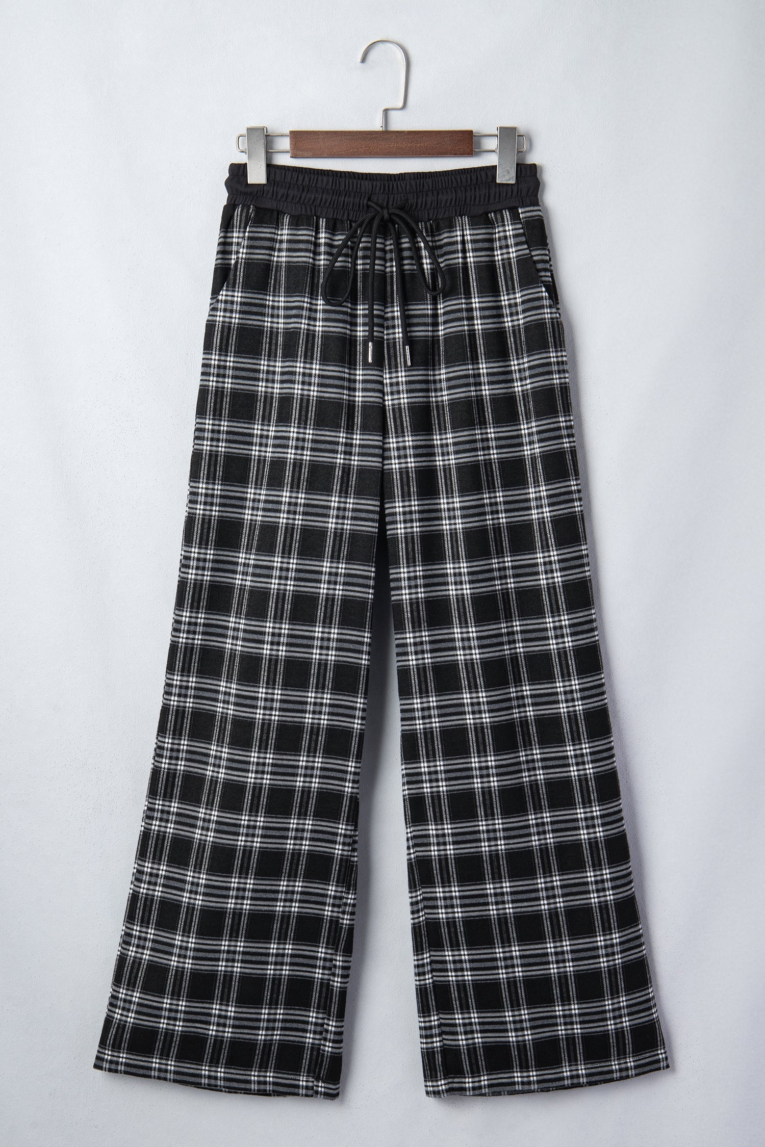 Frenchy Plaid Pattern Contrast Wide-Leg Pants in Black