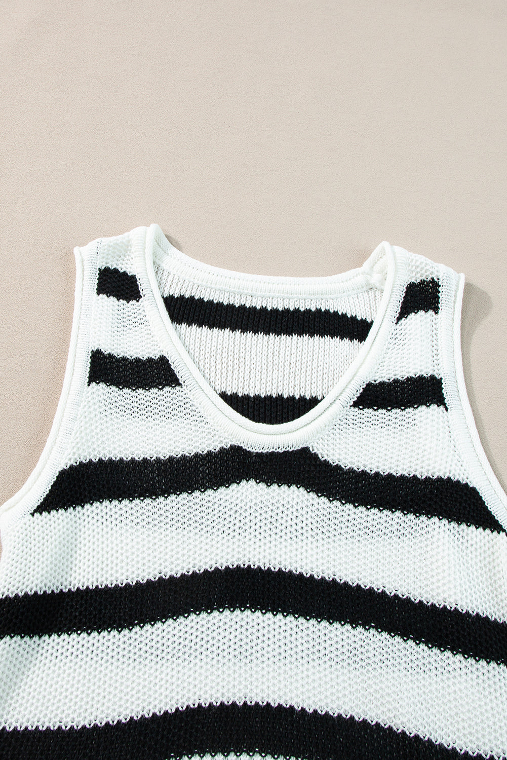 Women's Tank Top Featuring Loose Knitted Fringe