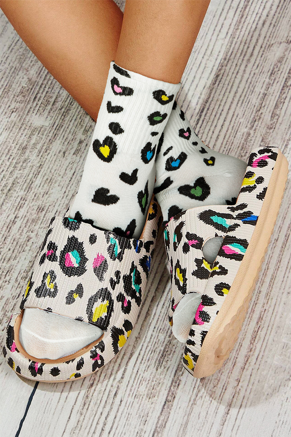 Leopard-Print Rib-Knit Edge Soft Socks