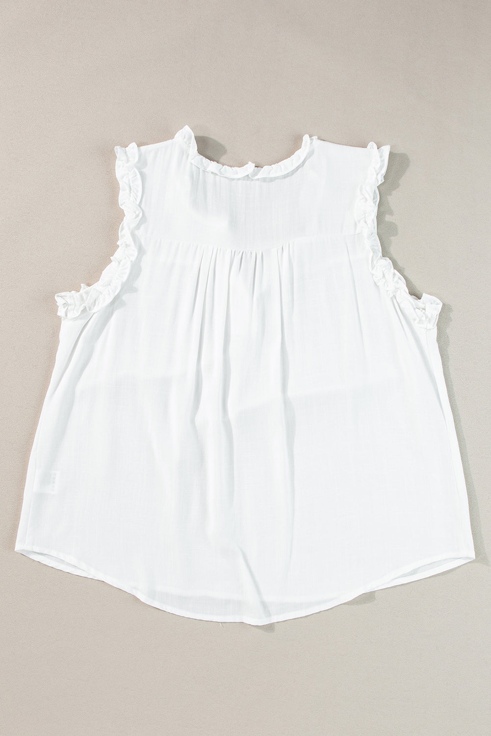 Women's Button Split Ruffle-Trimmed Trim Tank Top