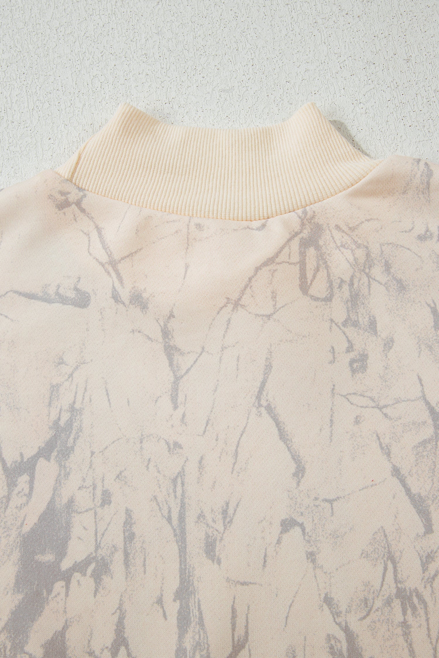 Camo Sweatshirt Mock-Neck Baggy in Khaki