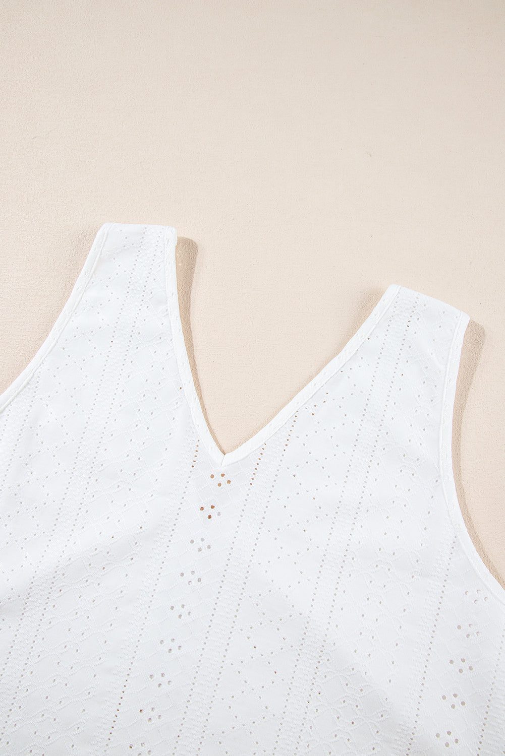 Women's Tank Top Featuring Lace-Trimmed Plus Size V Neck
