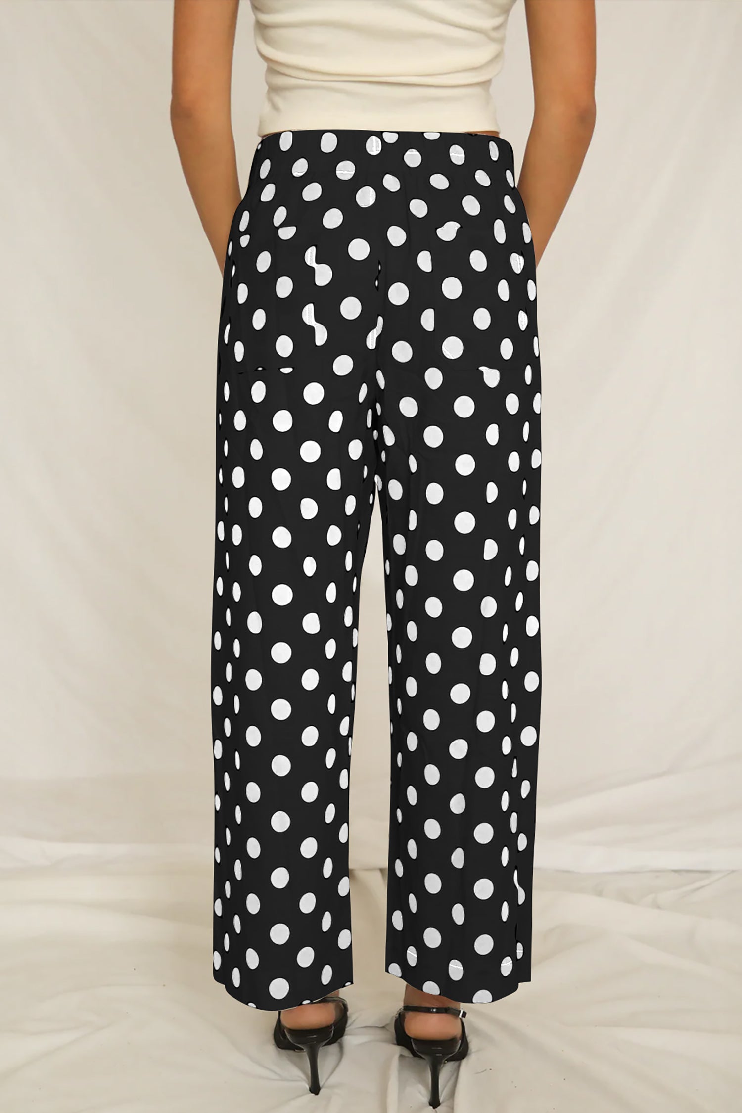 Polka-Dot Pocket Print Patched Mid-rise Straight Leg Pants in Black