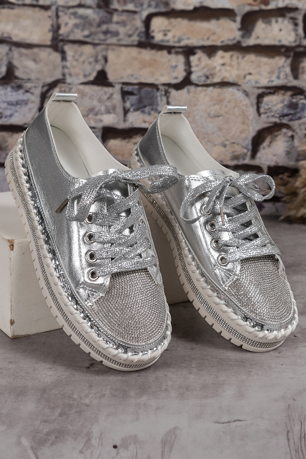 Rhinestone Metallic Sheen Lace-up Flat Shoes