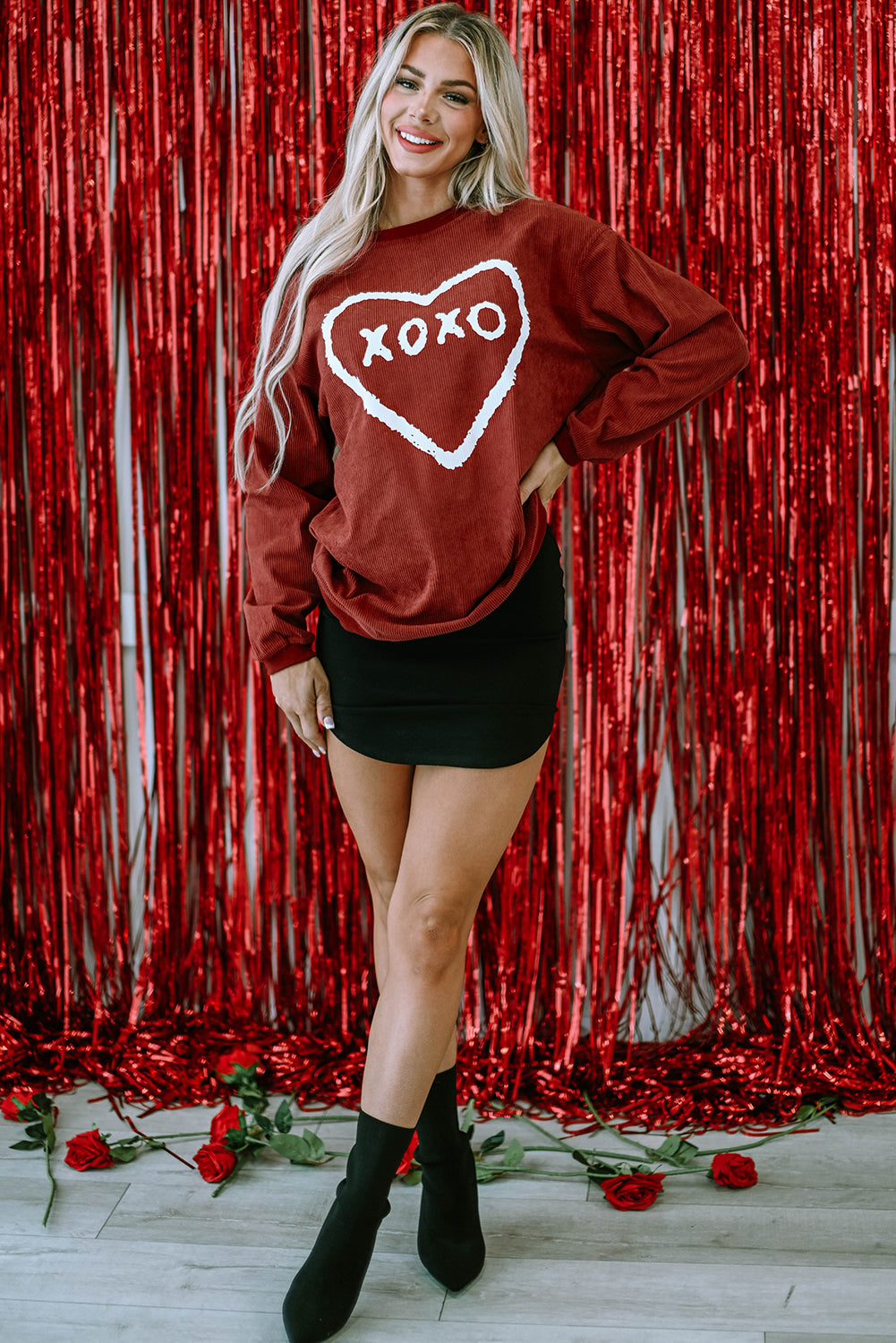 Sweatshirt for Women XOXO Heart Graphic-Print Corded
