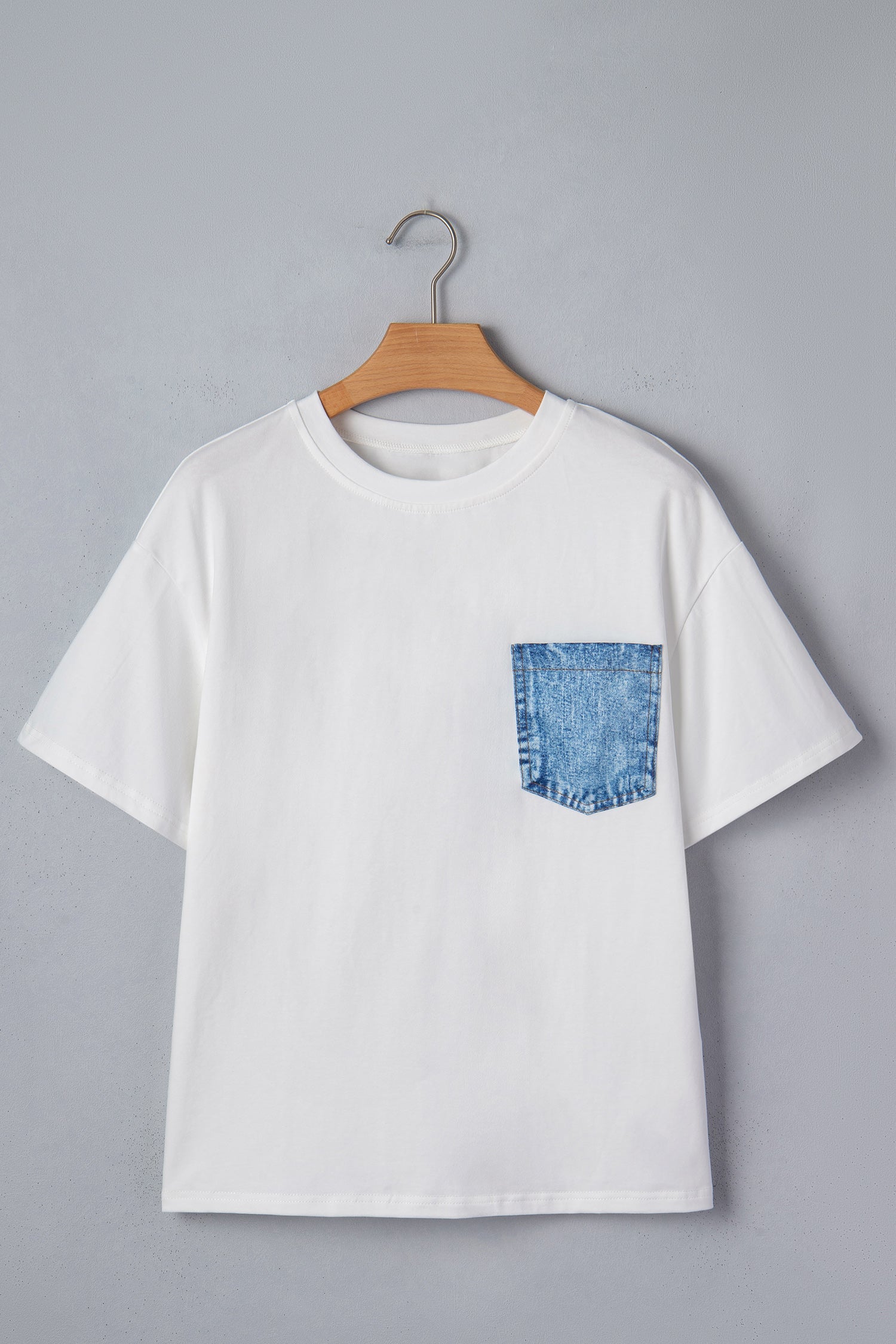 Colorblock Chest Pocket Patched Everyday Short-Sleeved Top in White