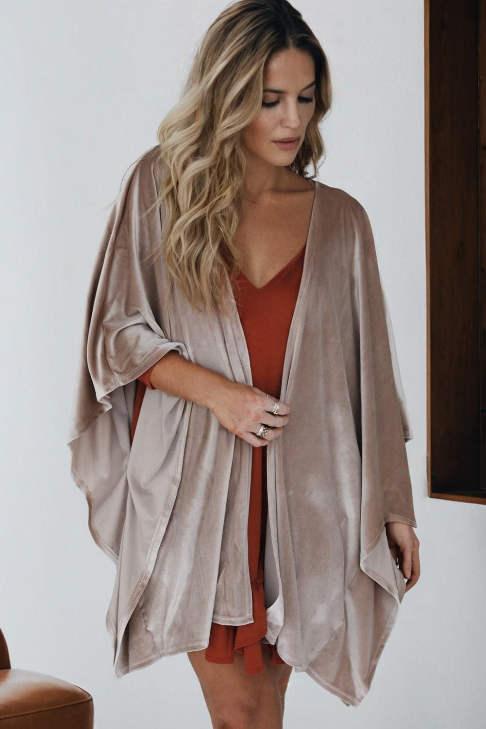 Open-Front 3/4 Sleeve Velvet Kimono in Smoke Gray
