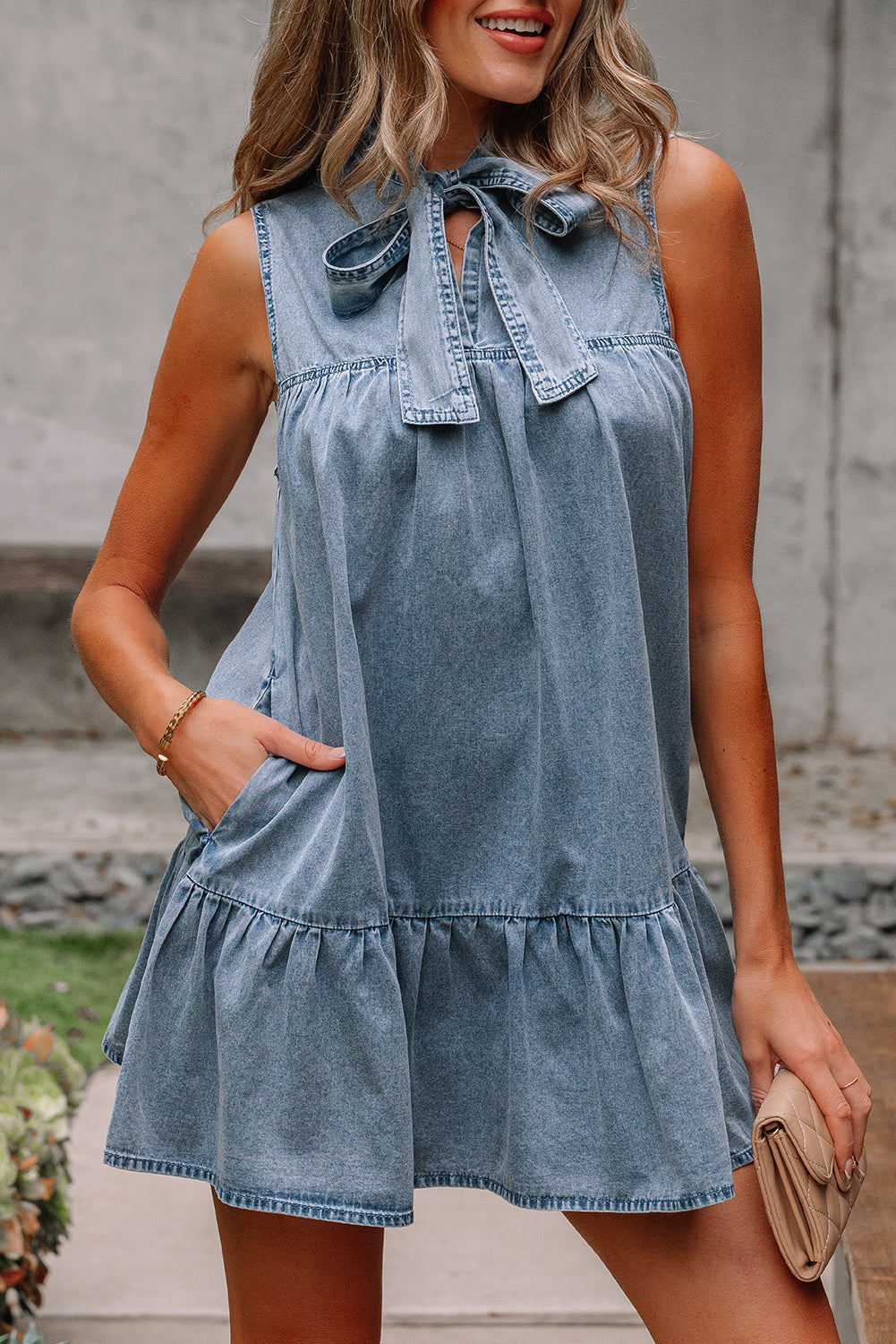 Sleeveless Bowknot Neck Ruffled Chambray Dress