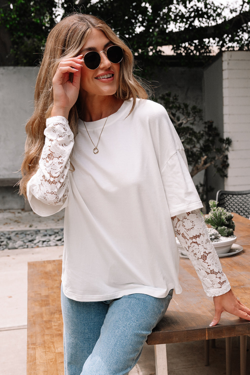 Lace Tee Long-Sleeved Insert in White