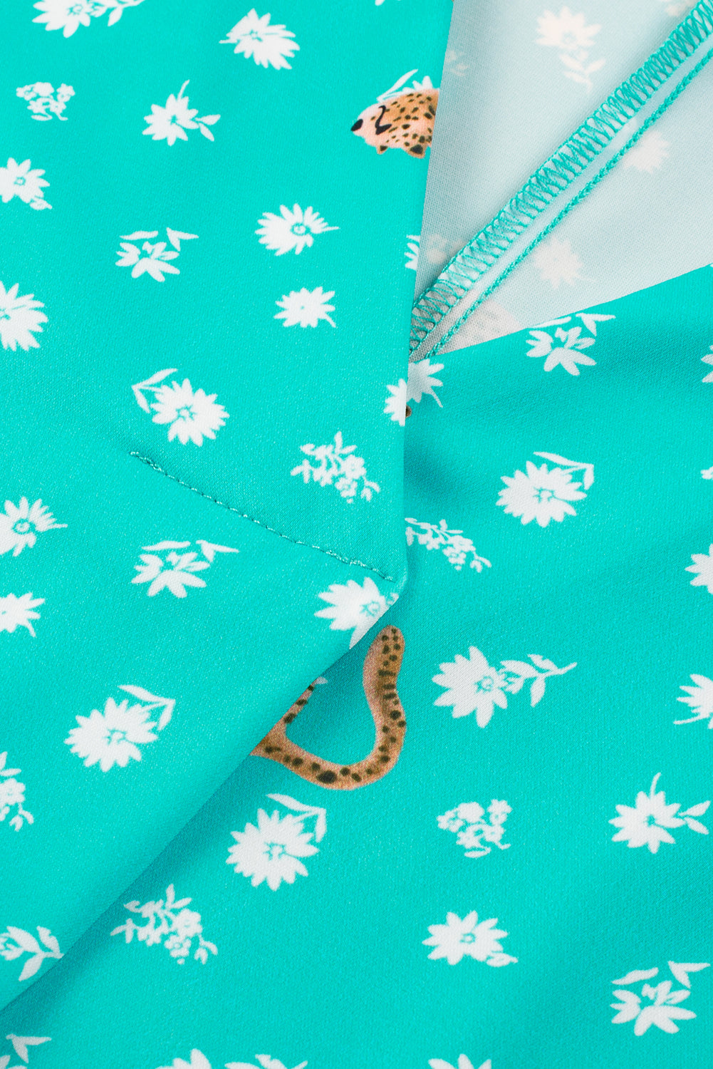 Women's Top with Cheetah V Neck Plus Size