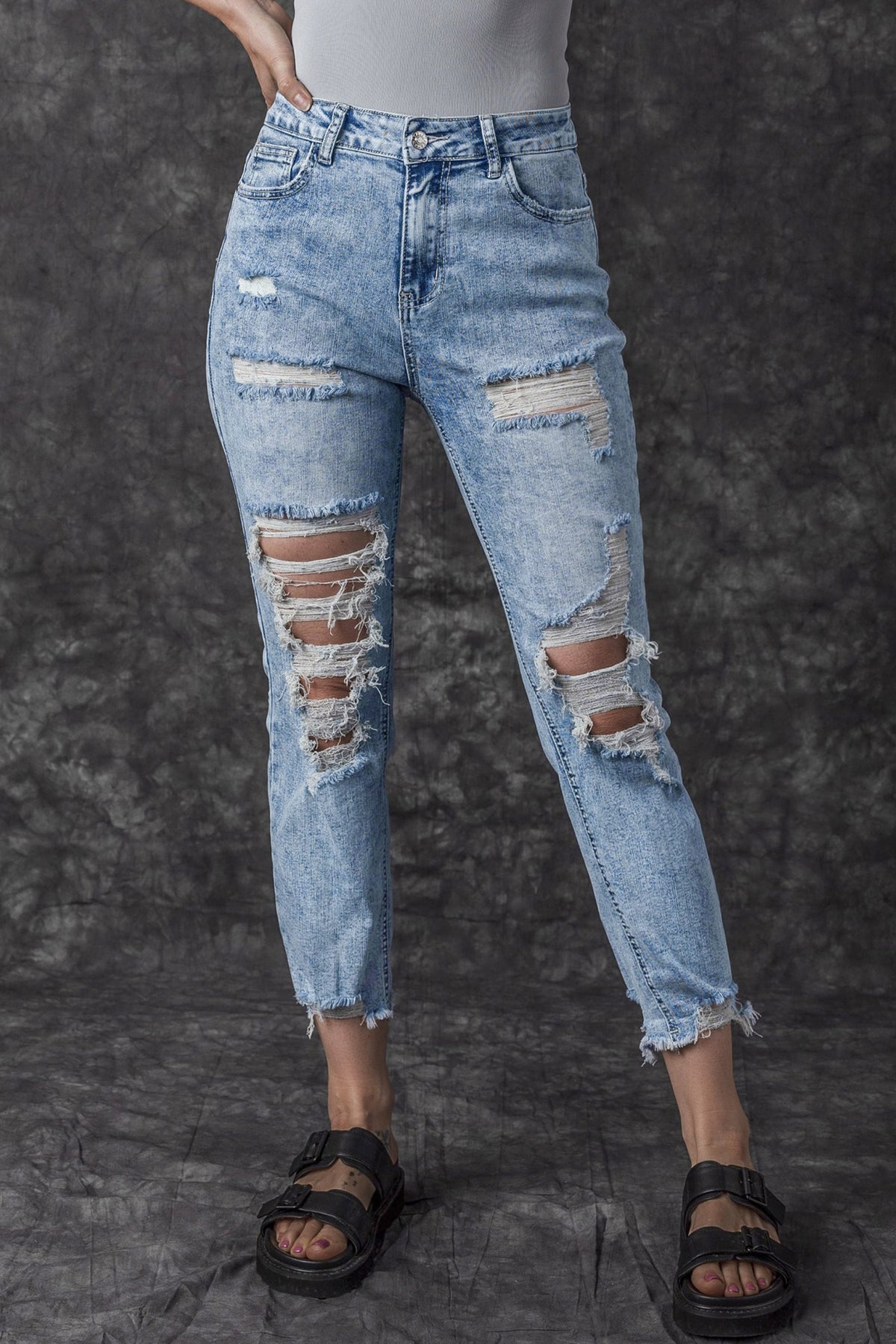 Women's Jeans with Distressed Slim Fit Acid Wash