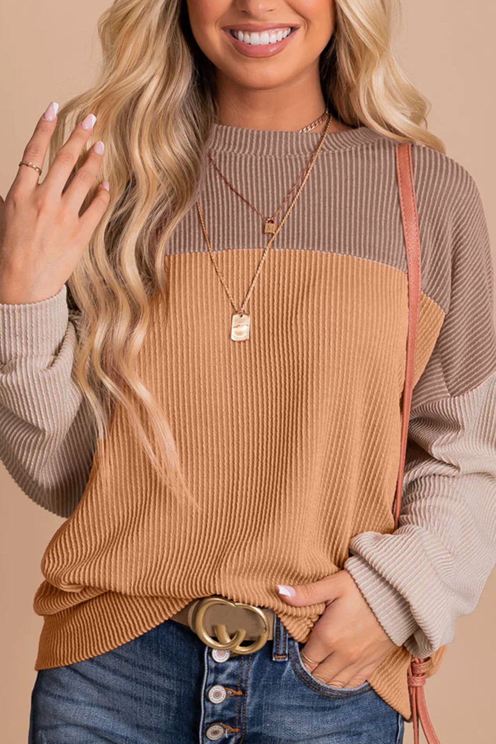 Women's Top Featuring Rib-Knitted Loose Color-Block