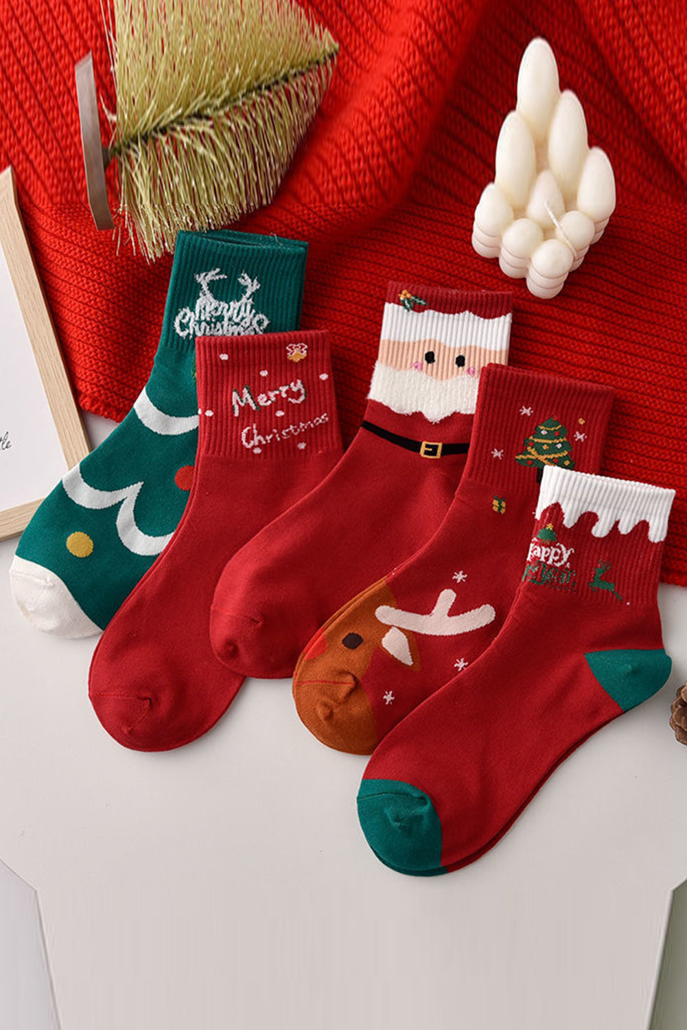 Festive 5 Pairs Merry Christmas Cartoon Print Socks