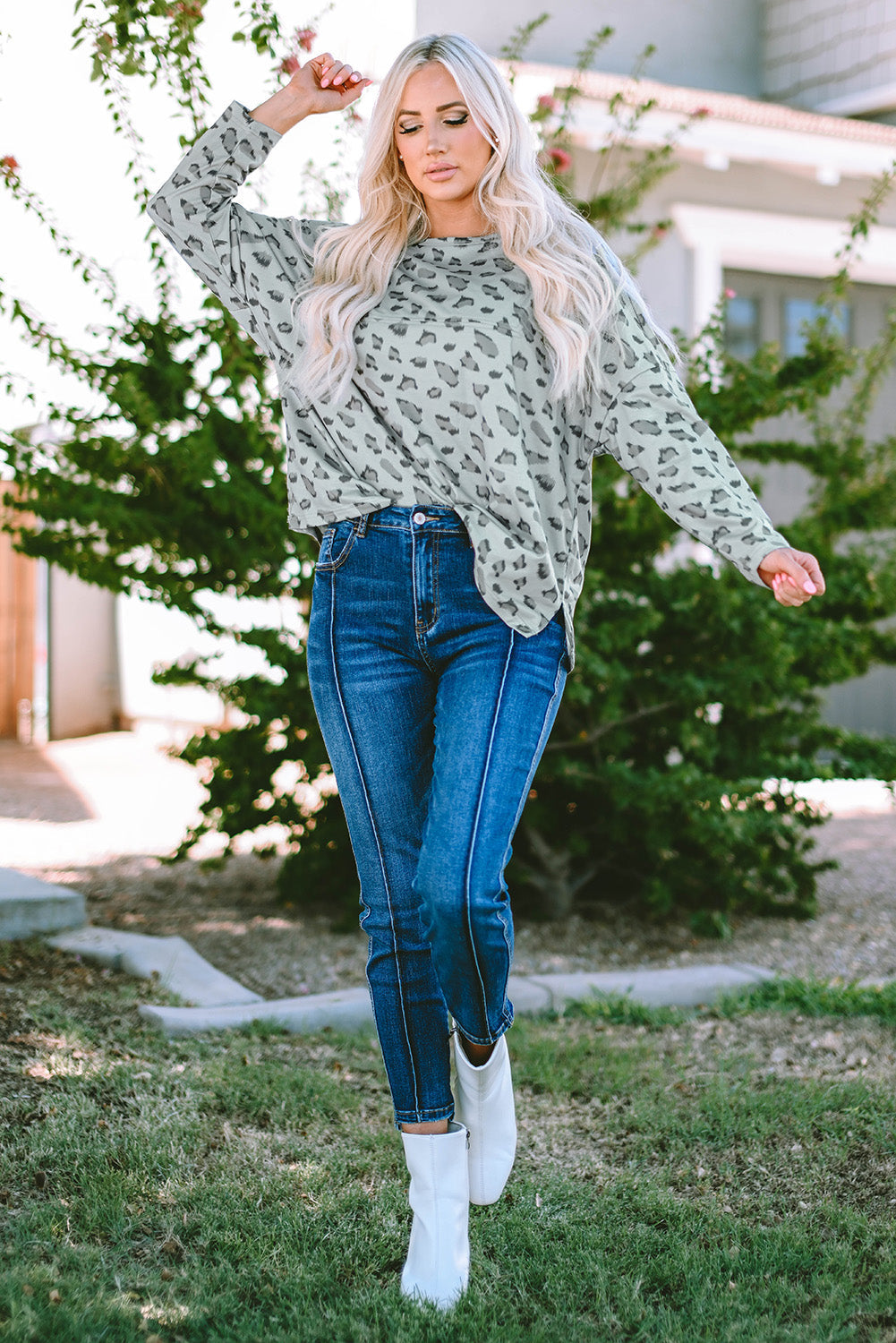 Women's Long-Sleeve Animal Loose Top