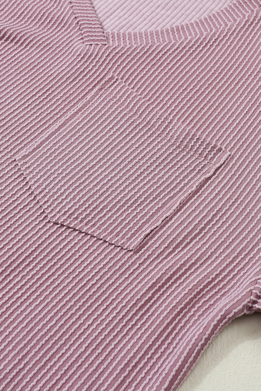 V-Neck Chest Corded Chest Pocket Loose T-shirt
