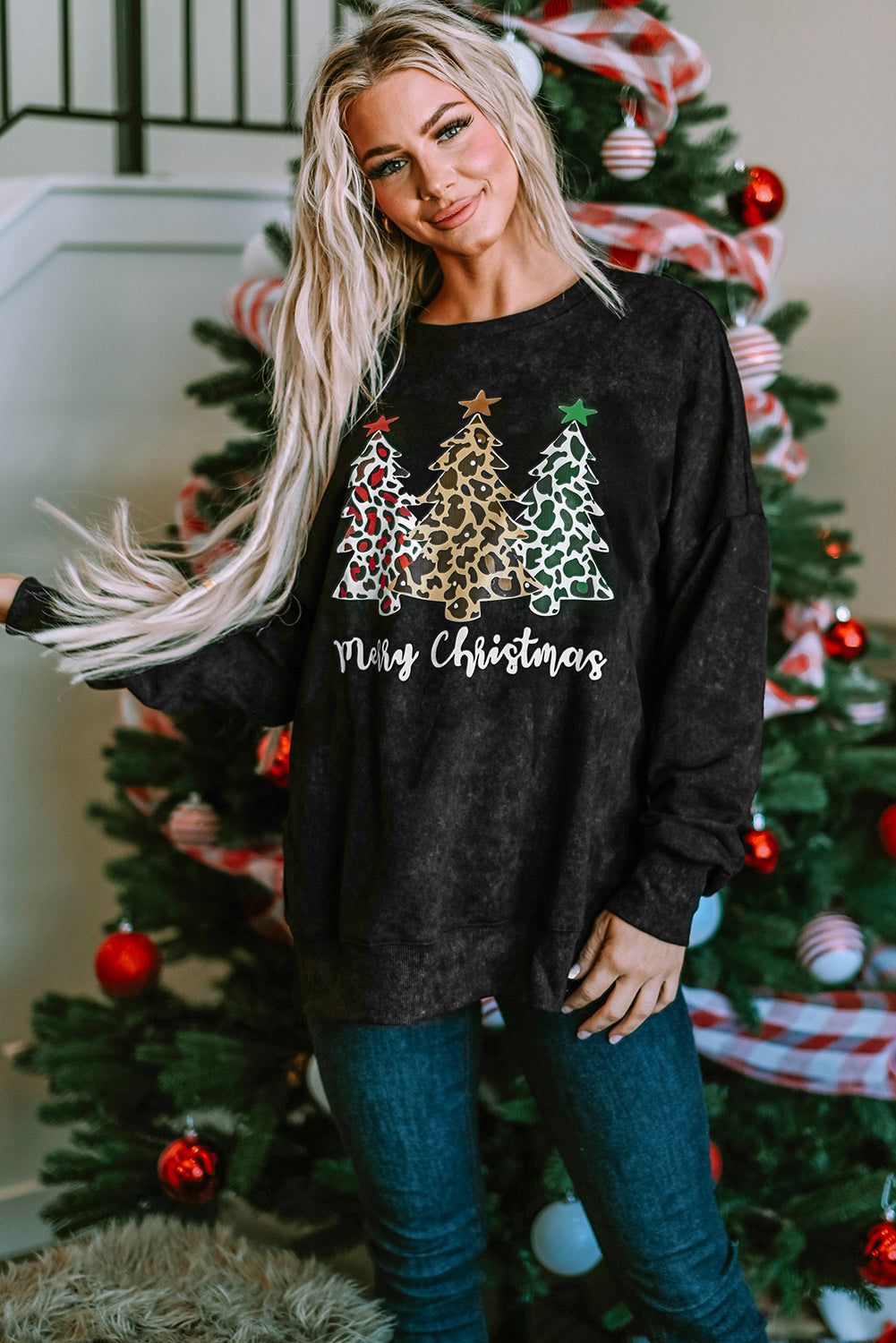 Women's Trees Merry Christmas Graphic Sweatshirt