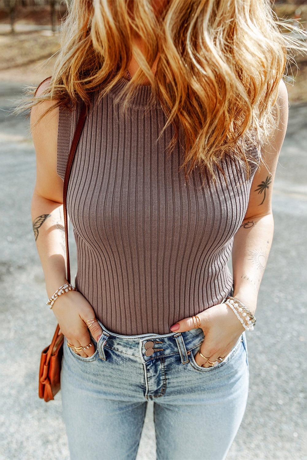 Women's Vest Featuring Sweater Rib-Knitted Crew Neck