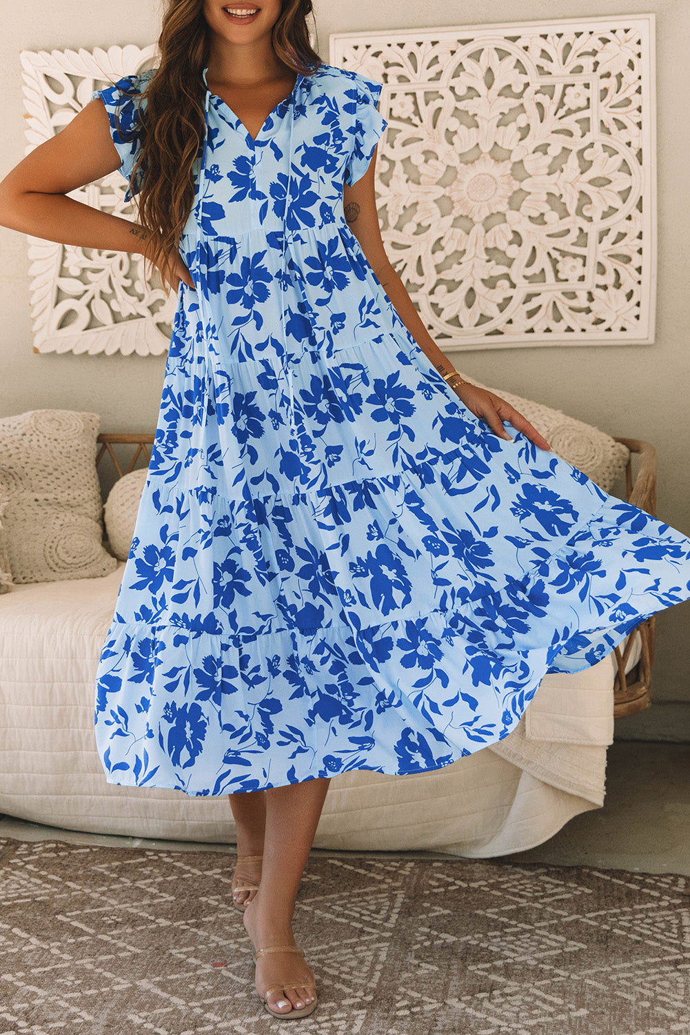 Maxi Dress: Floral-Print Pattern Flutter-Sleeve