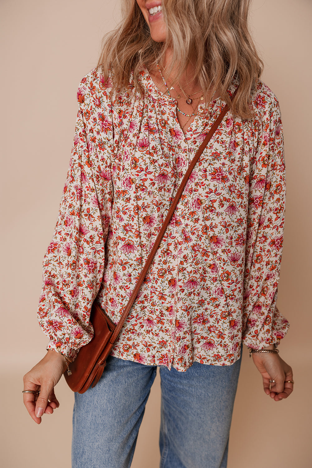 Floral-Print Notched Pleated Detail Neck Puff Sleeve Blouse